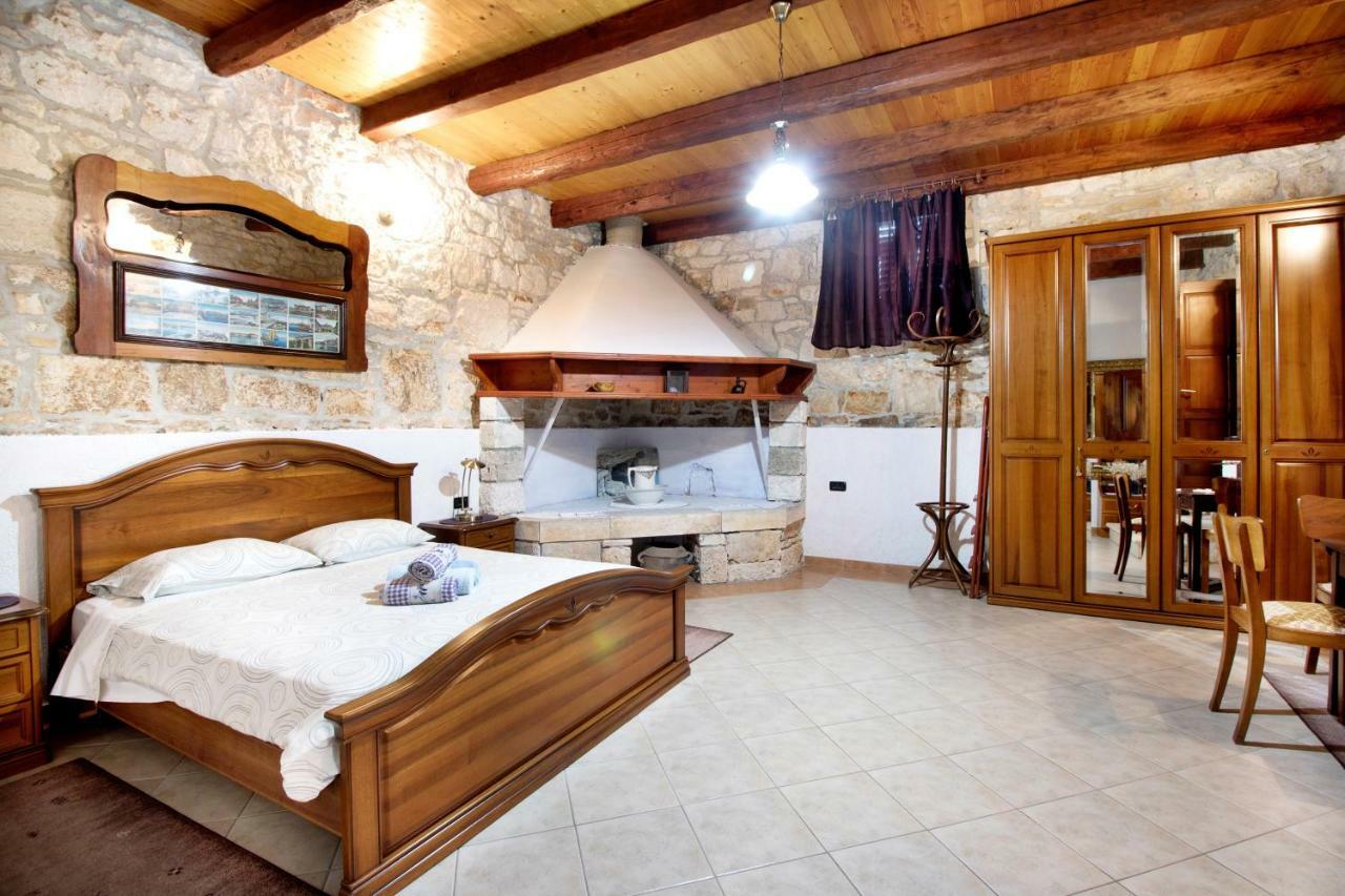 Jolly Apartment Premantura